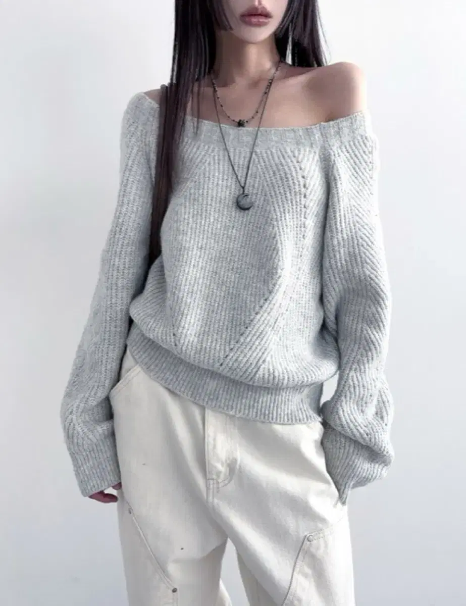 deep round neck fluffy knit